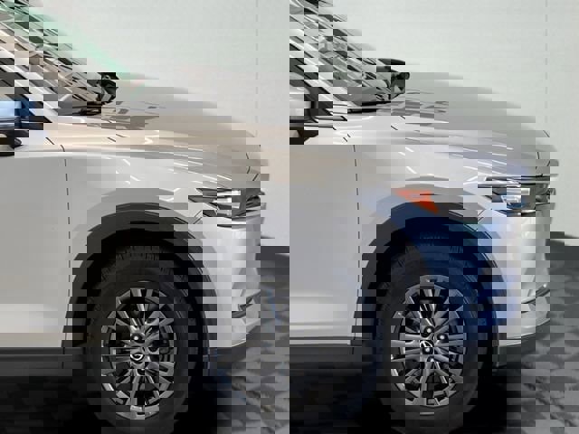 Used 2021 MAZDA CX-5 Touring image 6