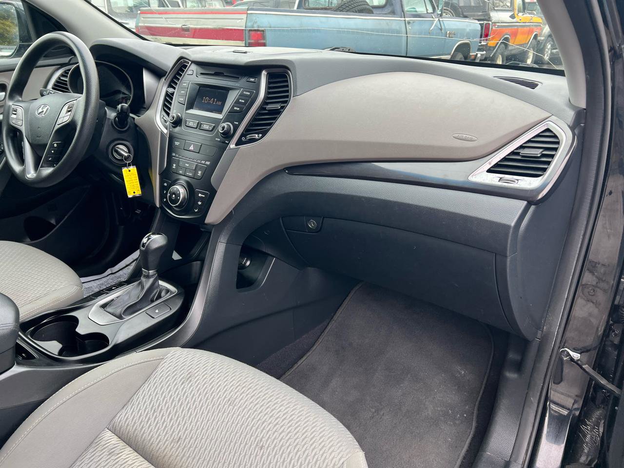 Used 2016 Hyundai Santa Fe SE AWD/4WD image 19