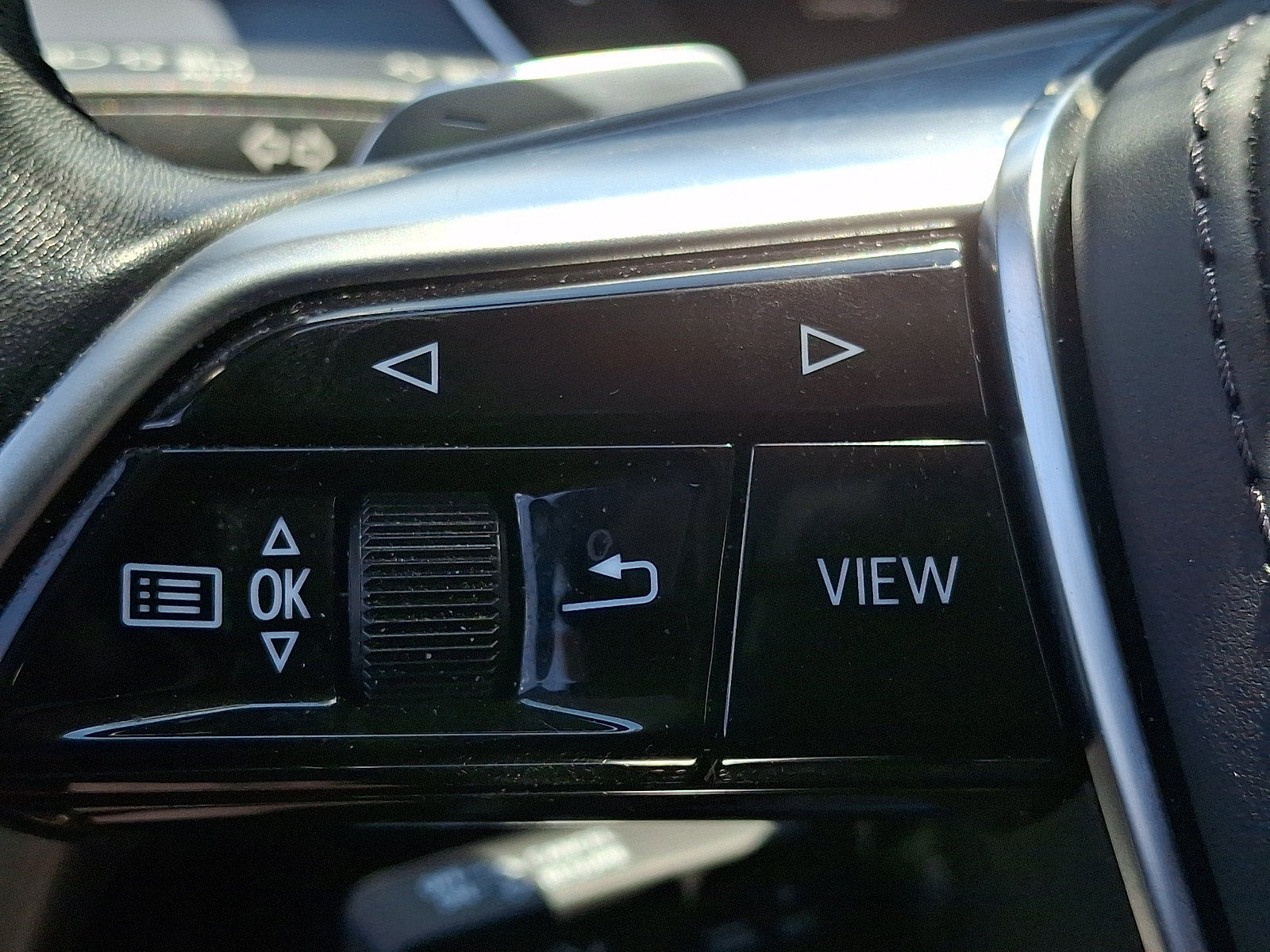 Certified 2023 Audi A8 L 3.0T w/ Comfort Plus Package AWD/4WD image 21