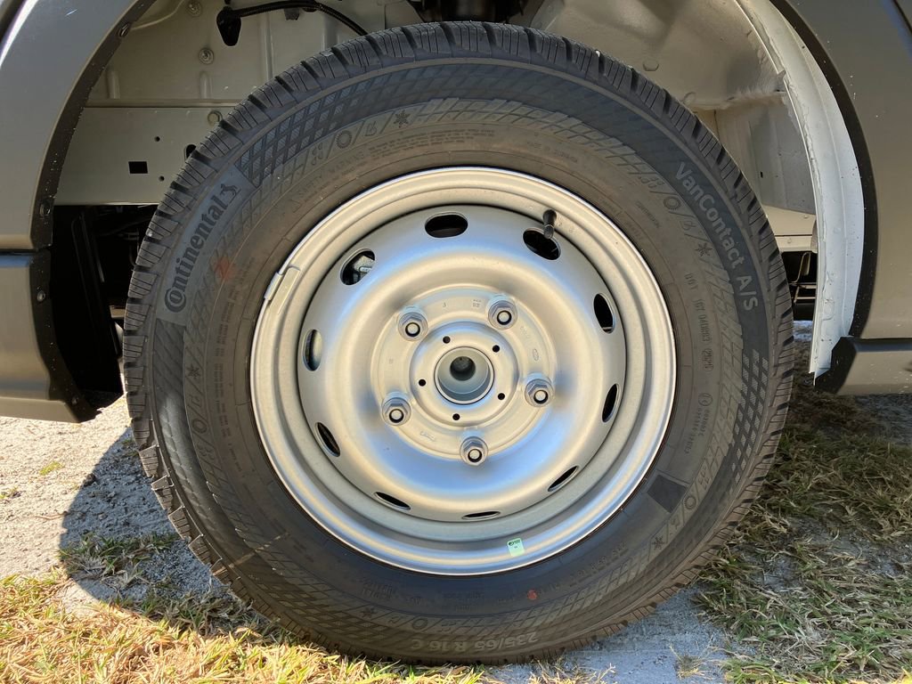 New 2026 Ford Transit 250 148 Medium Roof w/ Load Area Protection Package image 14