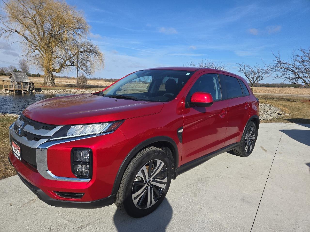 Used 2025 Mitsubishi Outlander Sport AWD image 1