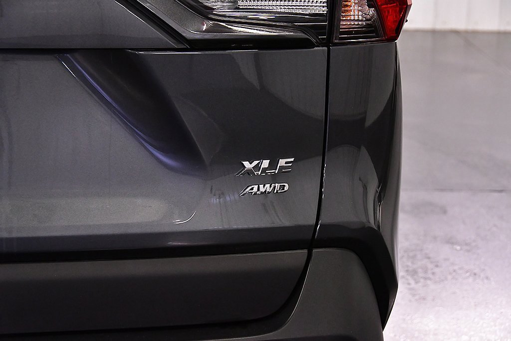 Used 2024 Toyota RAV4 XLE image 11