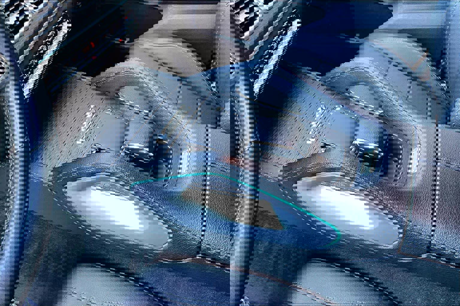 Used 2023 Mercedes-Benz GLE 350 4MATIC image 16