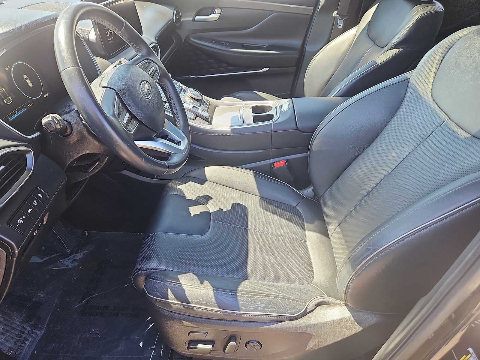 Used 2022 Hyundai Santa Fe Limited AWD/4WD image 34