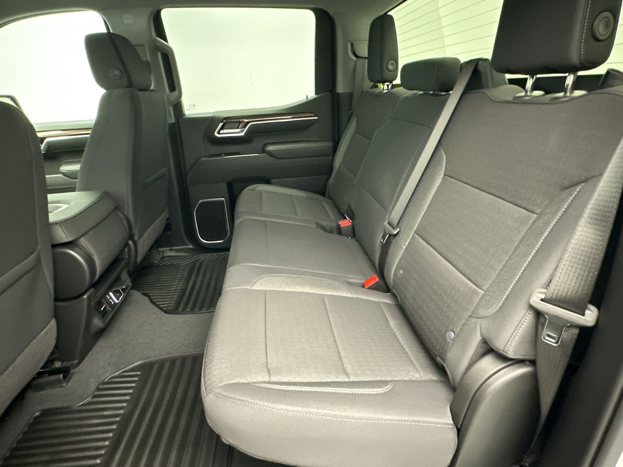 New 2026 Chevrolet Silverado 1500 LT AWD/4WD image 14