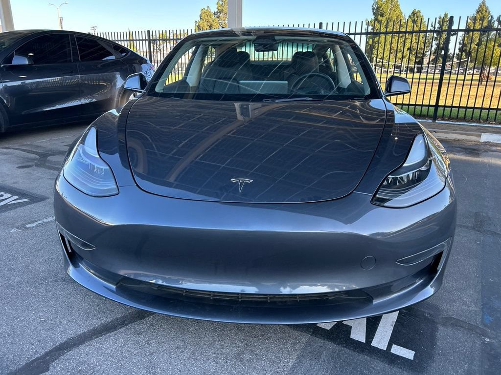 Used 2023 Tesla Model 3 Standard Range RWD image 2