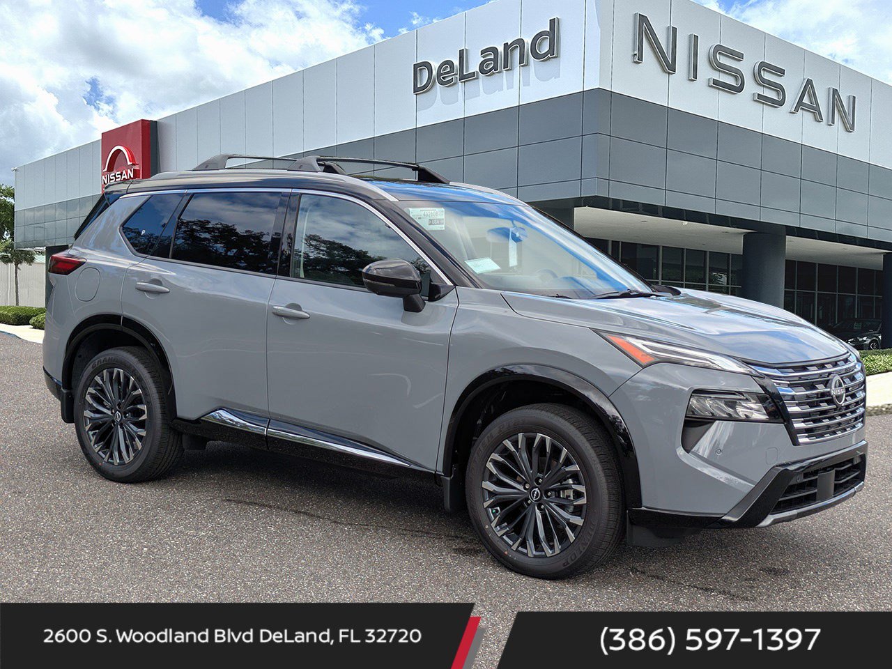 New 2026 Nissan Rogue Platinum AWD/4WD image 1