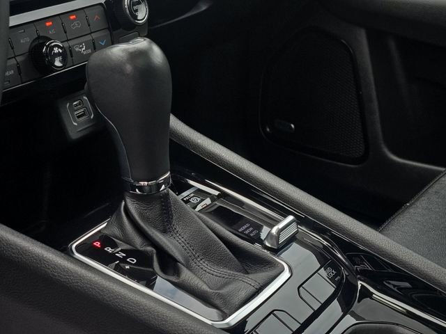 Used 2023 Jeep Compass Limited w/ Sun and Sound Group AWD/4WD image 23