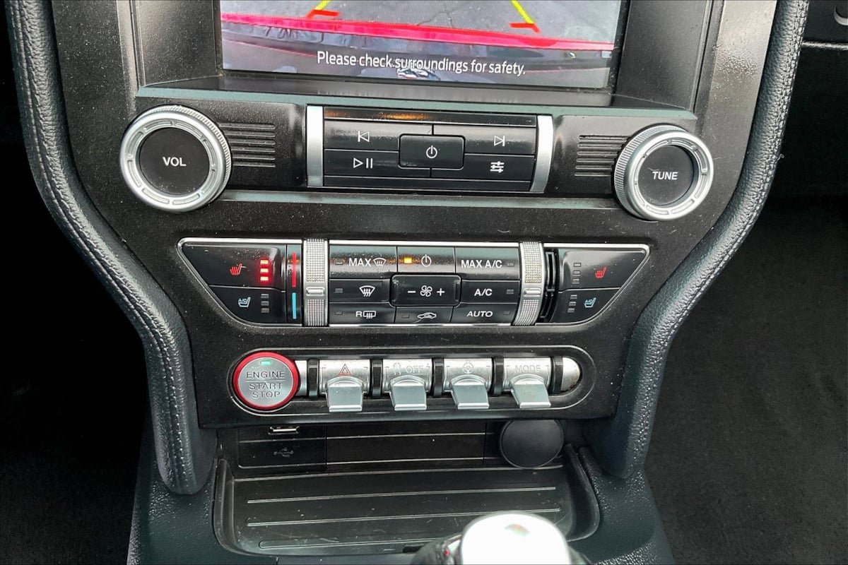 Used 2019 Ford Mustang Premium RWD image 15