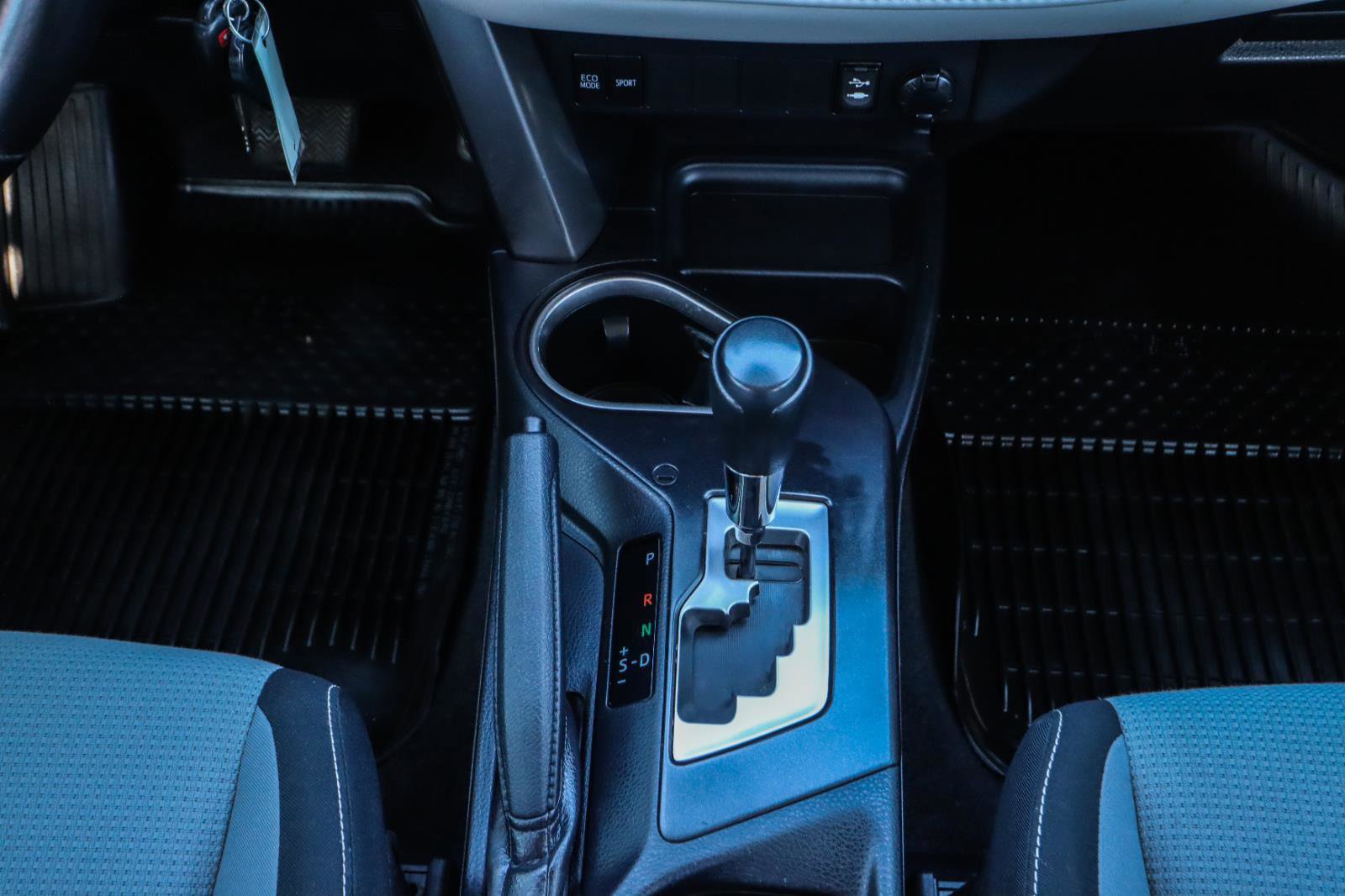 Used 2017 Toyota RAV4 XLE image 23