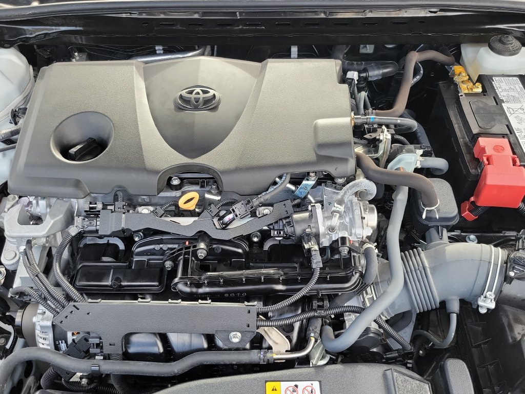 Used 2024 Toyota Camry SE FWD image 29