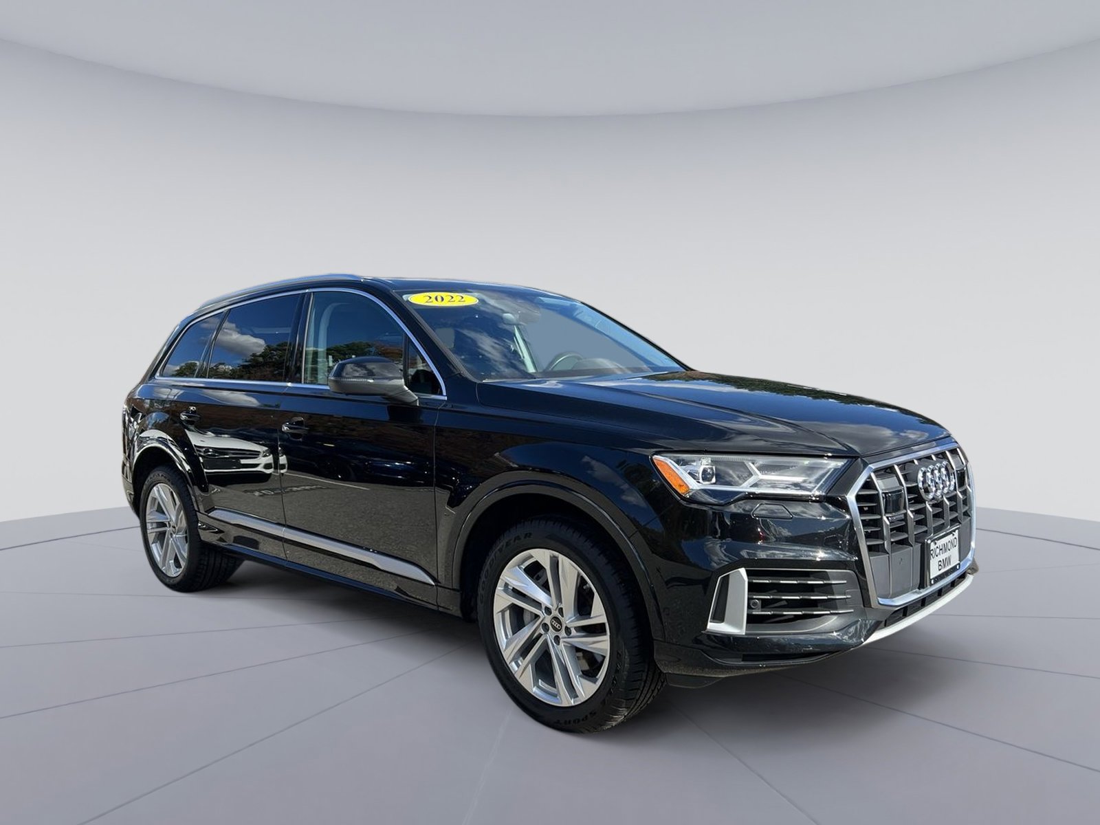 Used 2022 Audi Q7 Premium Plus image 11