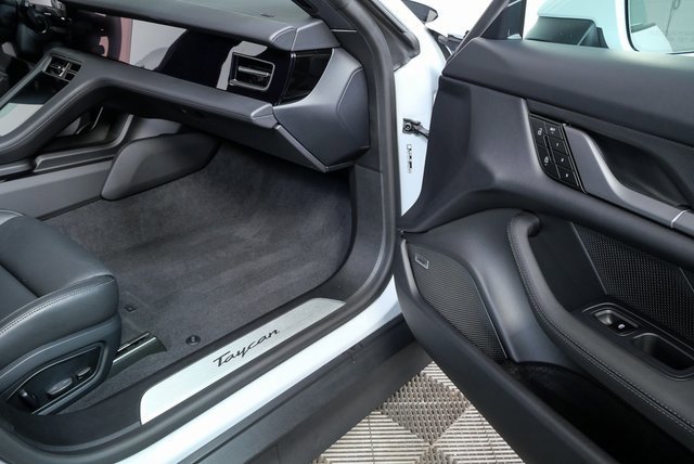 Certified 2025 Porsche Taycan image 25