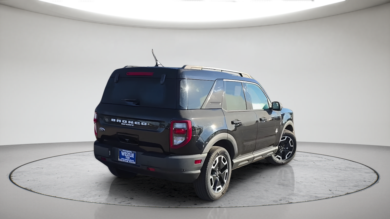 Used 2021 Ford Bronco Sport Outer Banks AWD/4WD image 7