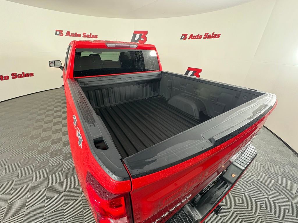 Used 2020 Chevrolet Silverado 1500 Custom w/ Custom Value Package AWD/4WD image 47