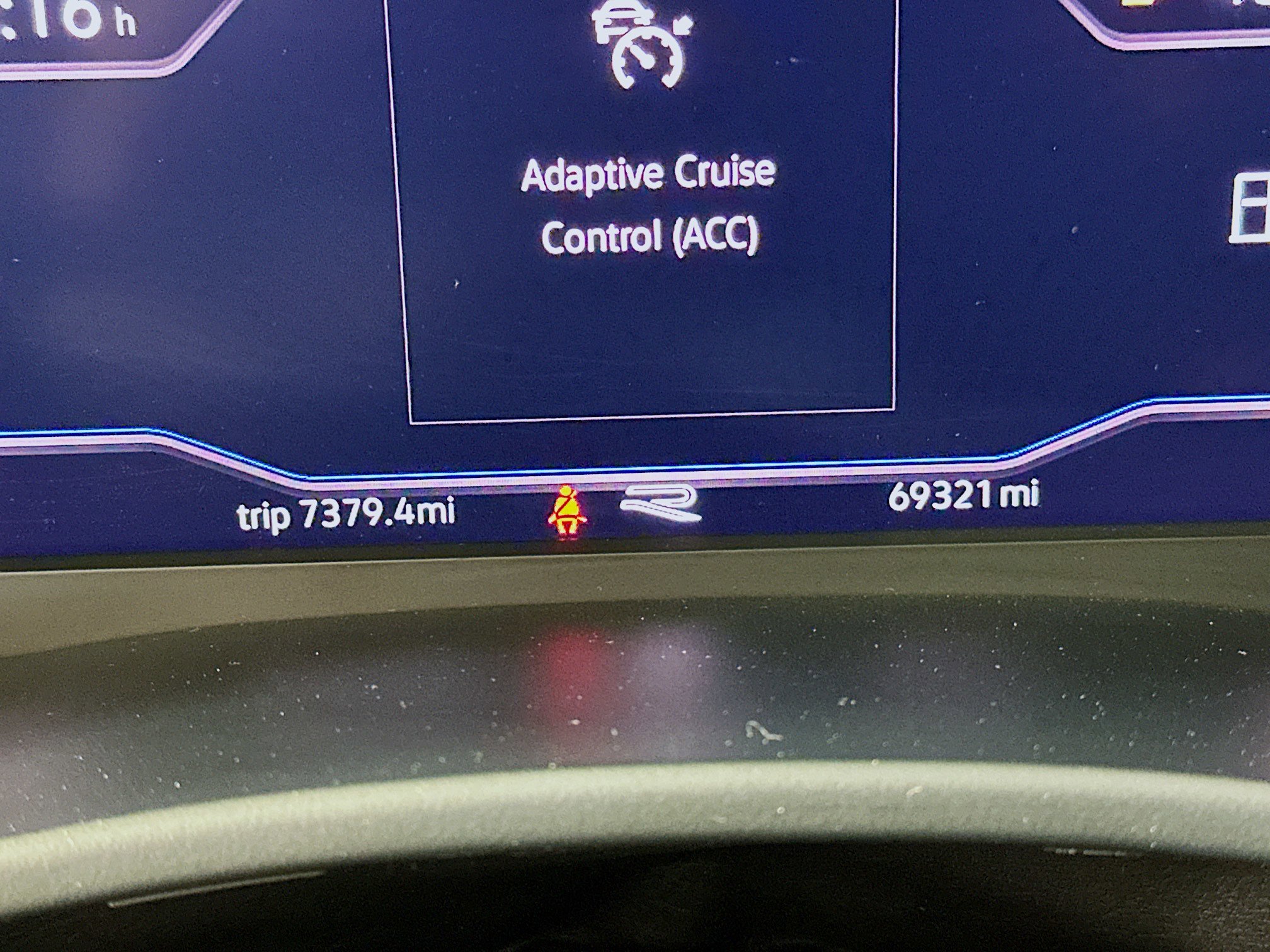Used 2022 Volkswagen Atlas SEL Premium AWD/4WD image 19