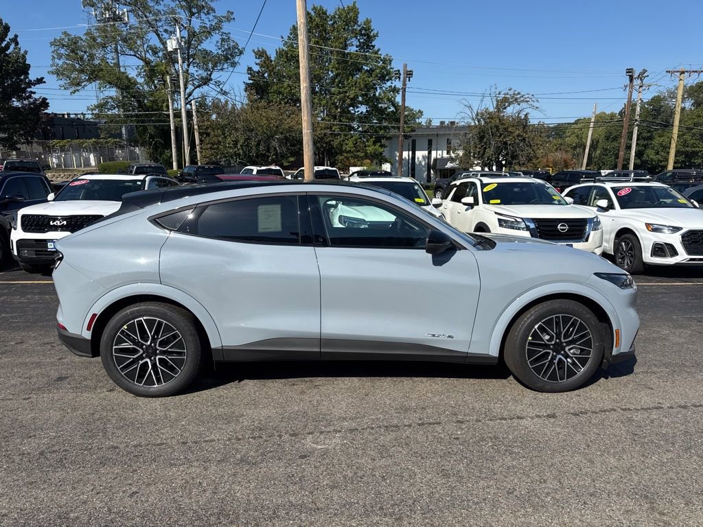 New 2025 Ford Mustang Mach-E Premium image 4