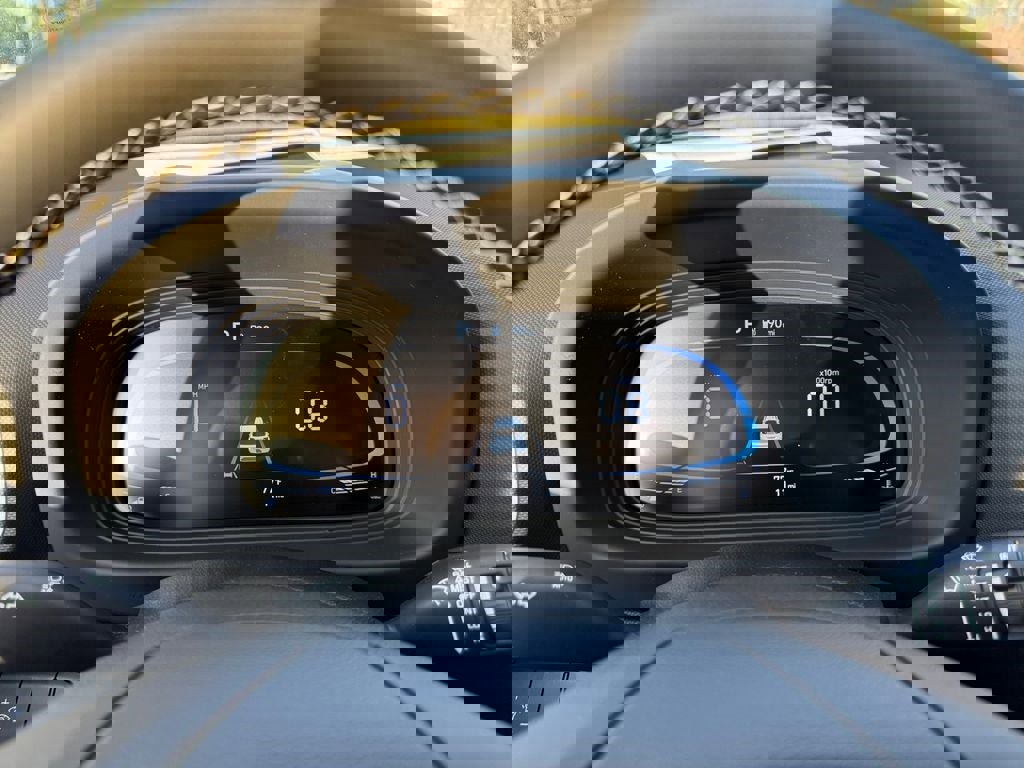 New 2025 Hyundai Venue Limited image 12