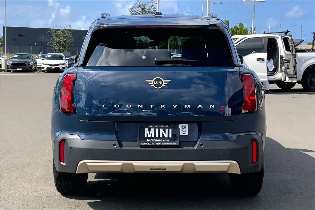 Certified 2025 MINI Cooper Countryman S w/ Comfort Package Max image 5