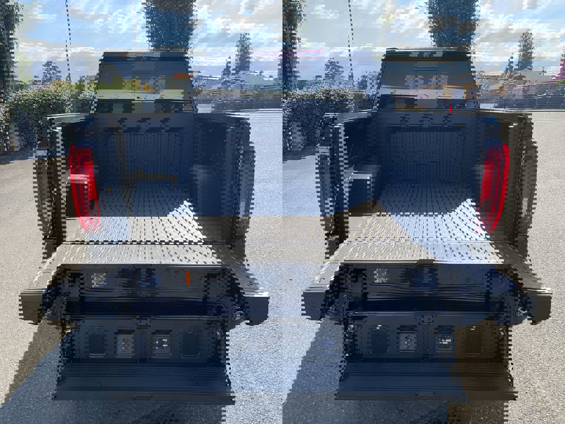 New 2026 GMC Sierra 1500 AT4 w/ AT4 Premium Package image 63