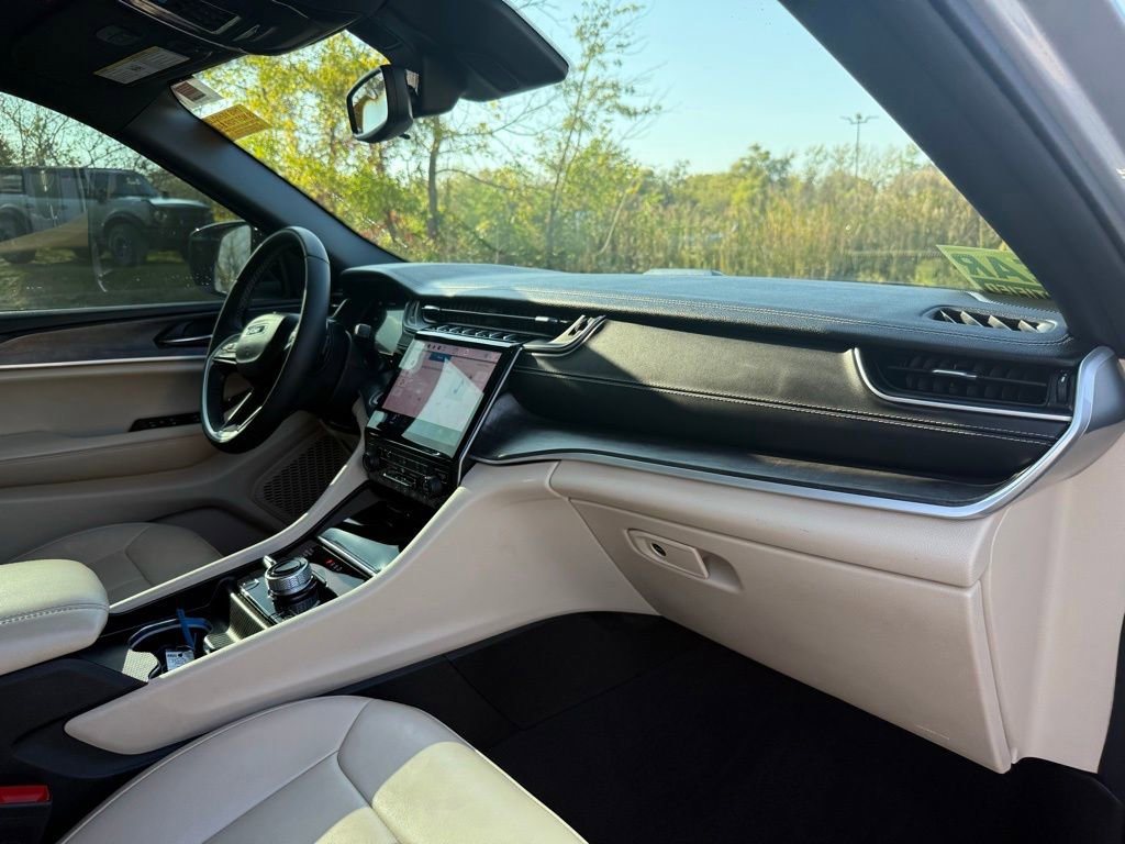 Used 2024 Jeep Grand Cherokee Limited 4xe image 21