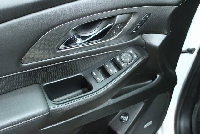 Certified 2023 Chevrolet Traverse Premier w/ LPO, Floor Liner Package image 15