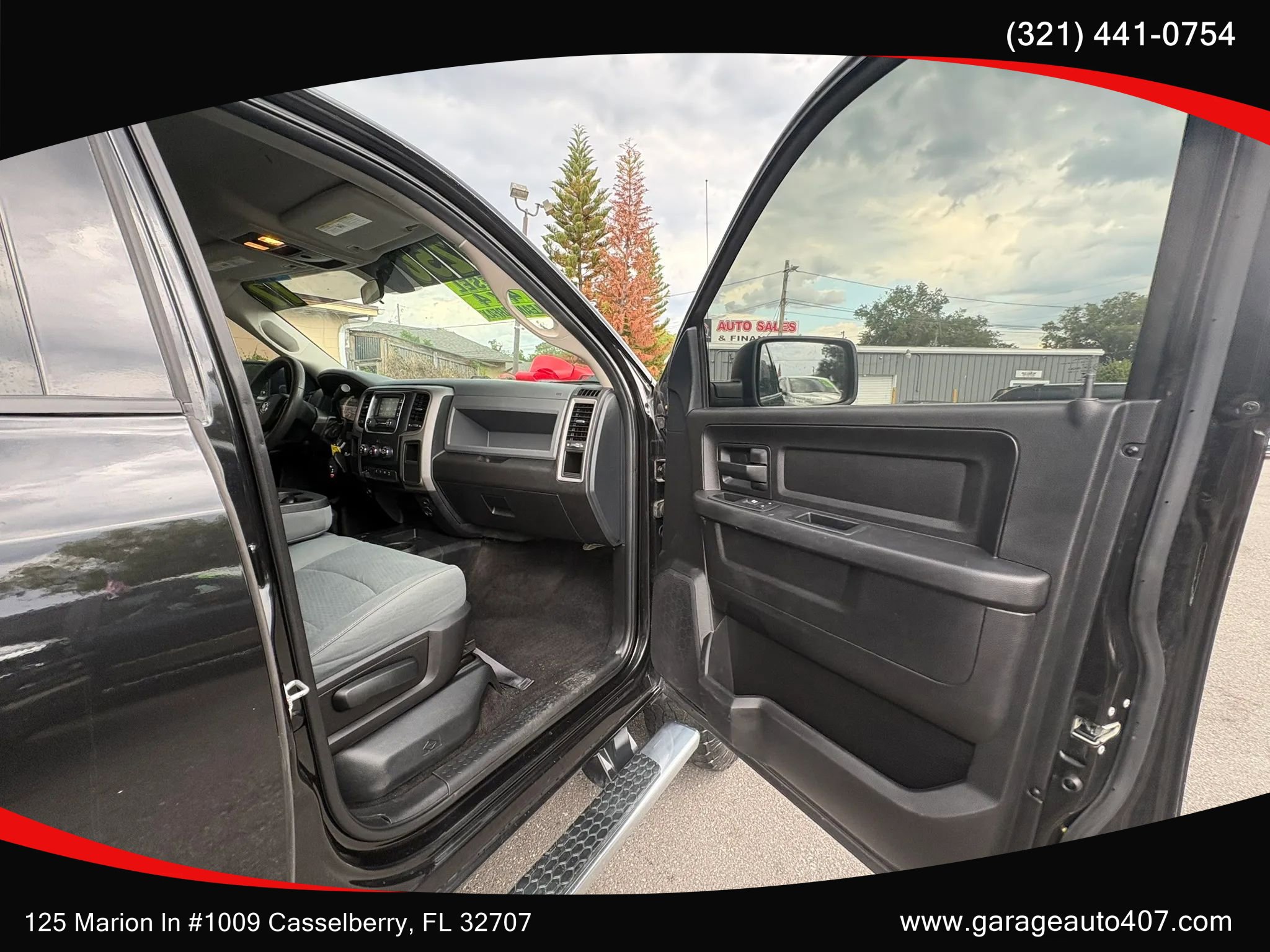 Used 2017 RAM 2500 Tradesman w/ Chrome Appearance Group AWD/4WD image 39
