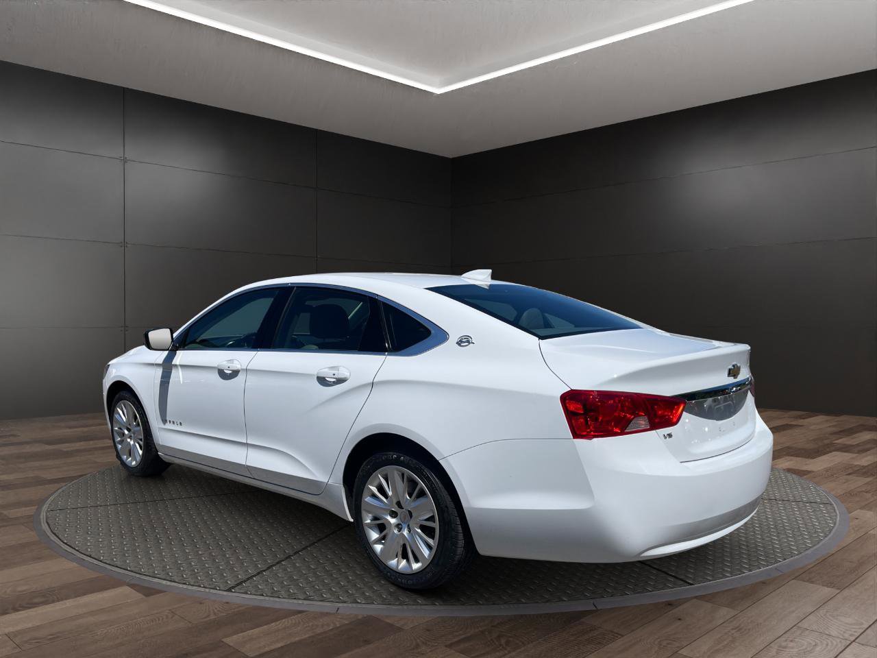 Used 2019 Chevrolet Impala LS FWD image 6