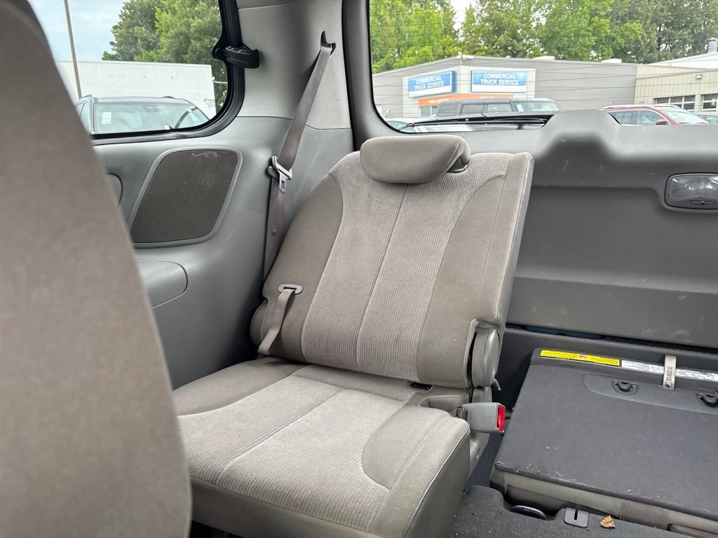 Used 2014 Kia Sedona LX FWD image 23