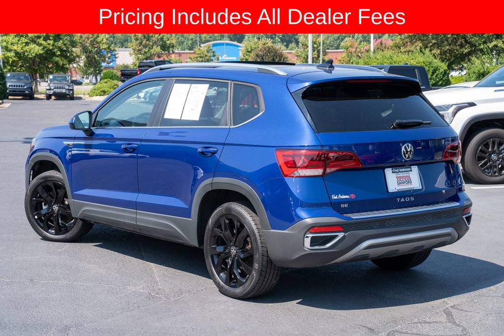 Used 2022 Volkswagen Taos SE FWD image 3