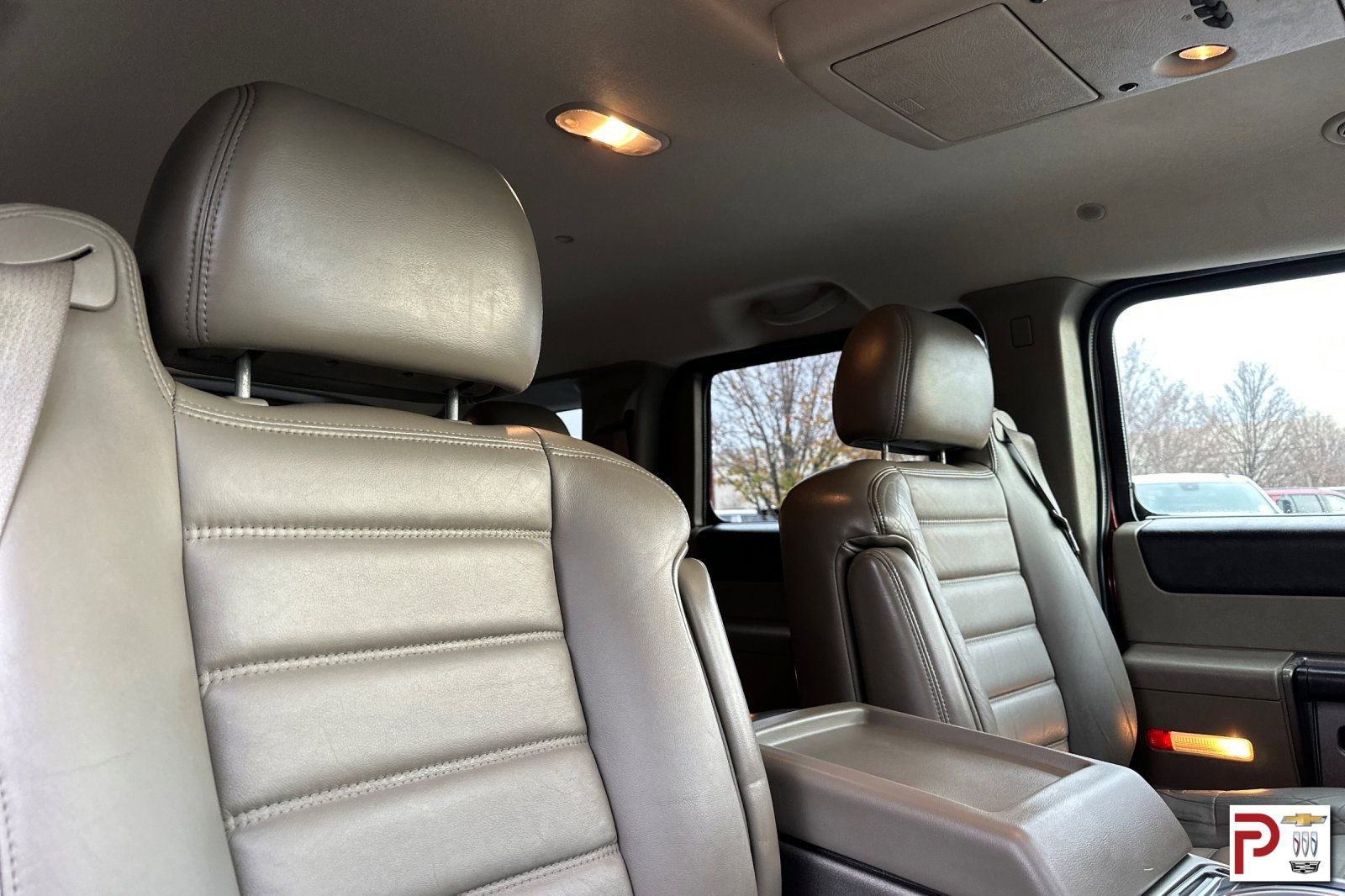 Used 2004 HUMMER H2 w/ Preferred Equipment Group image 21