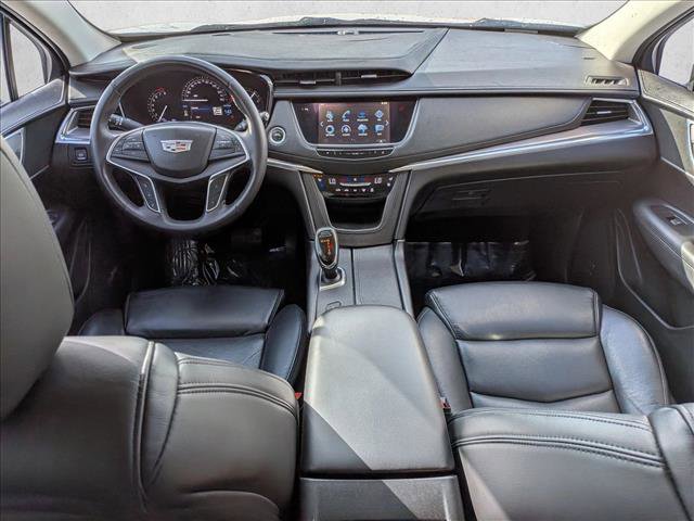 Used 2017 Cadillac XT5 Premium Luxury w/ LPO, Wheel Lock Package image 17