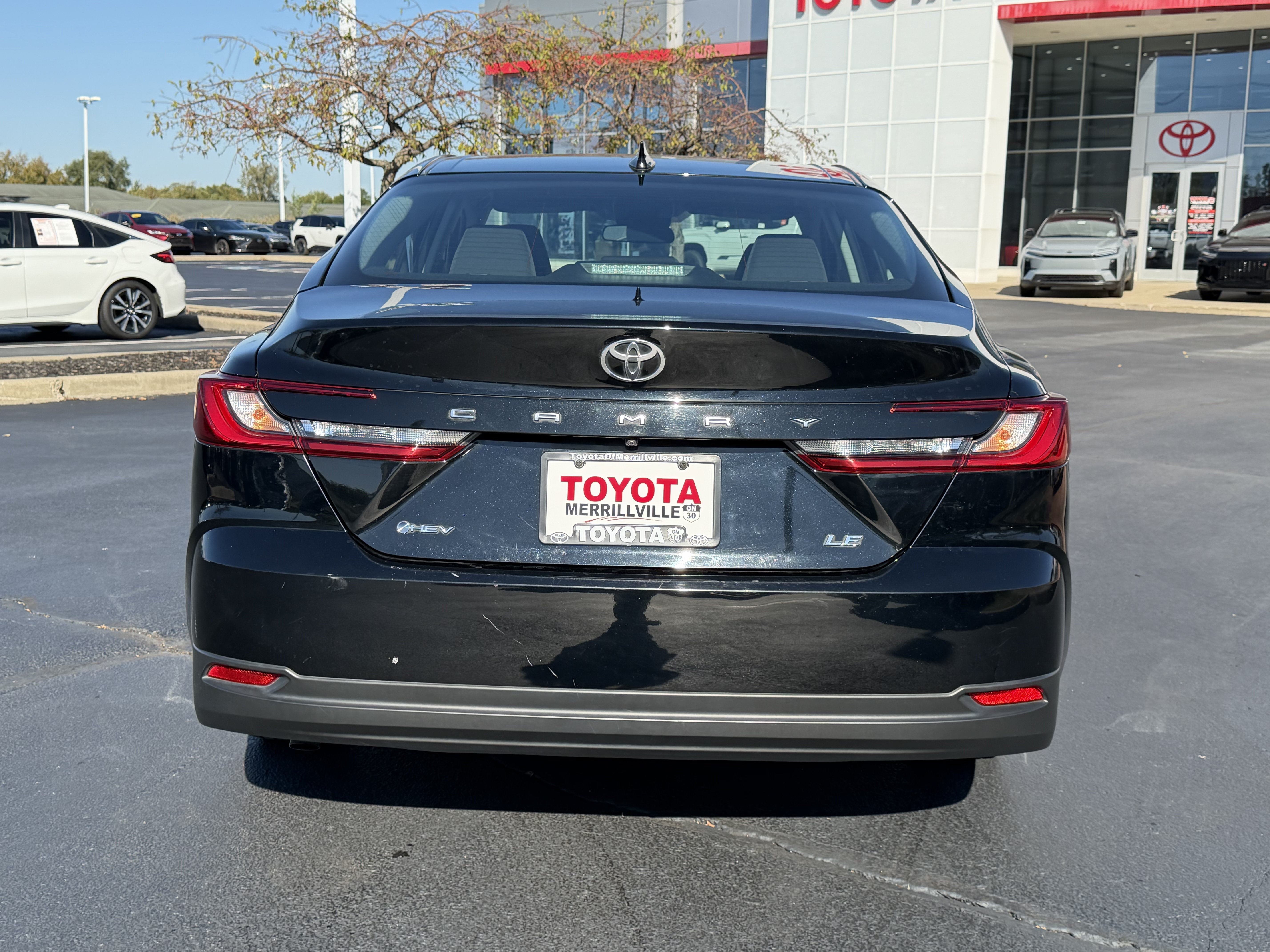 Used 2025 Toyota Camry LE FWD image 6