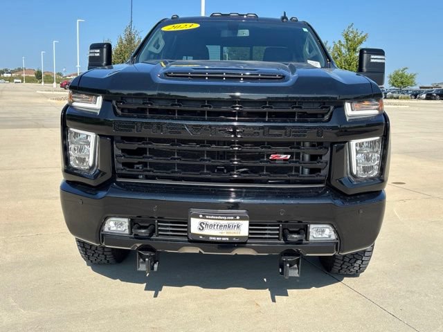 Used 2023 Chevrolet Silverado 2500 LTZ w/ LTZ Plus Package AWD/4WD image 4