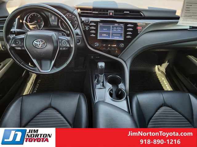 Used 2019 Toyota Camry SE w/ Convenience Package FWD image 26