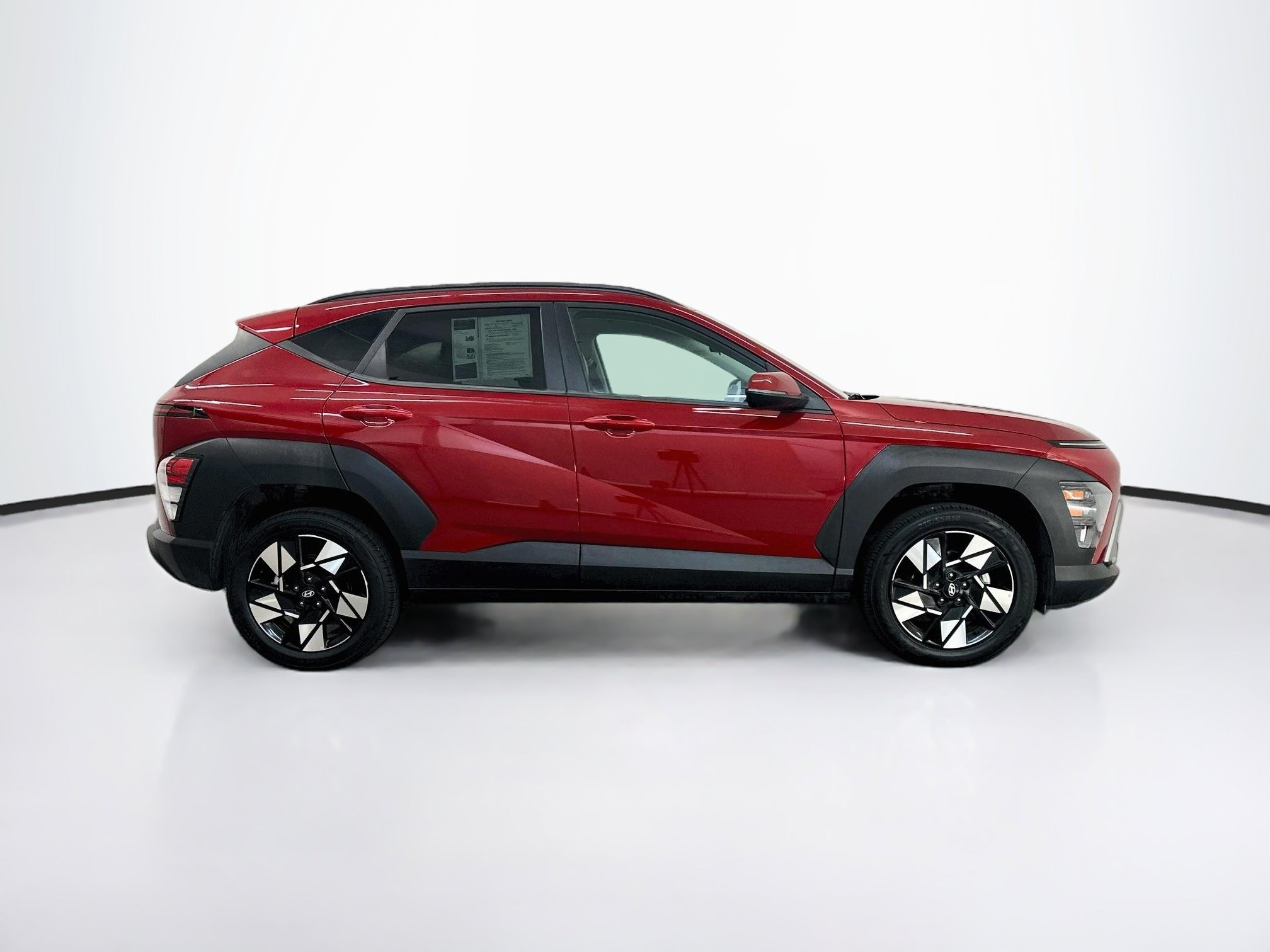 Used 2025 Hyundai Kona SEL AWD/4WD image 10