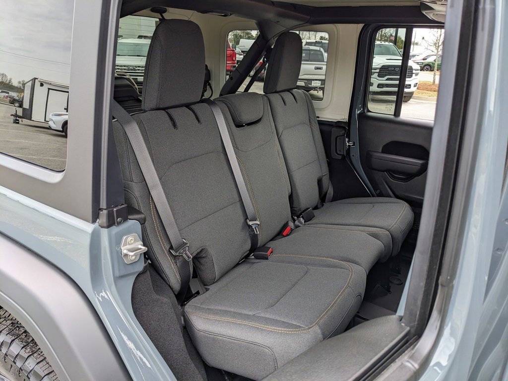 New 2026 Jeep Wrangler Sport S image 39