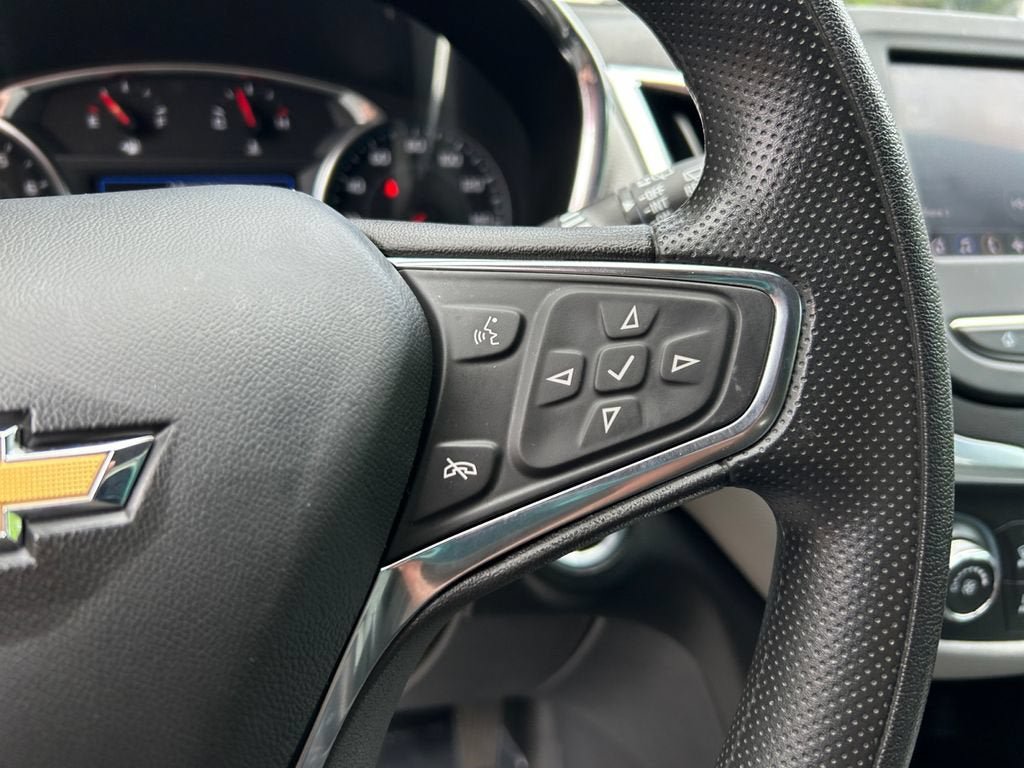Used 2023 Chevrolet Equinox LT AWD/4WD image 16