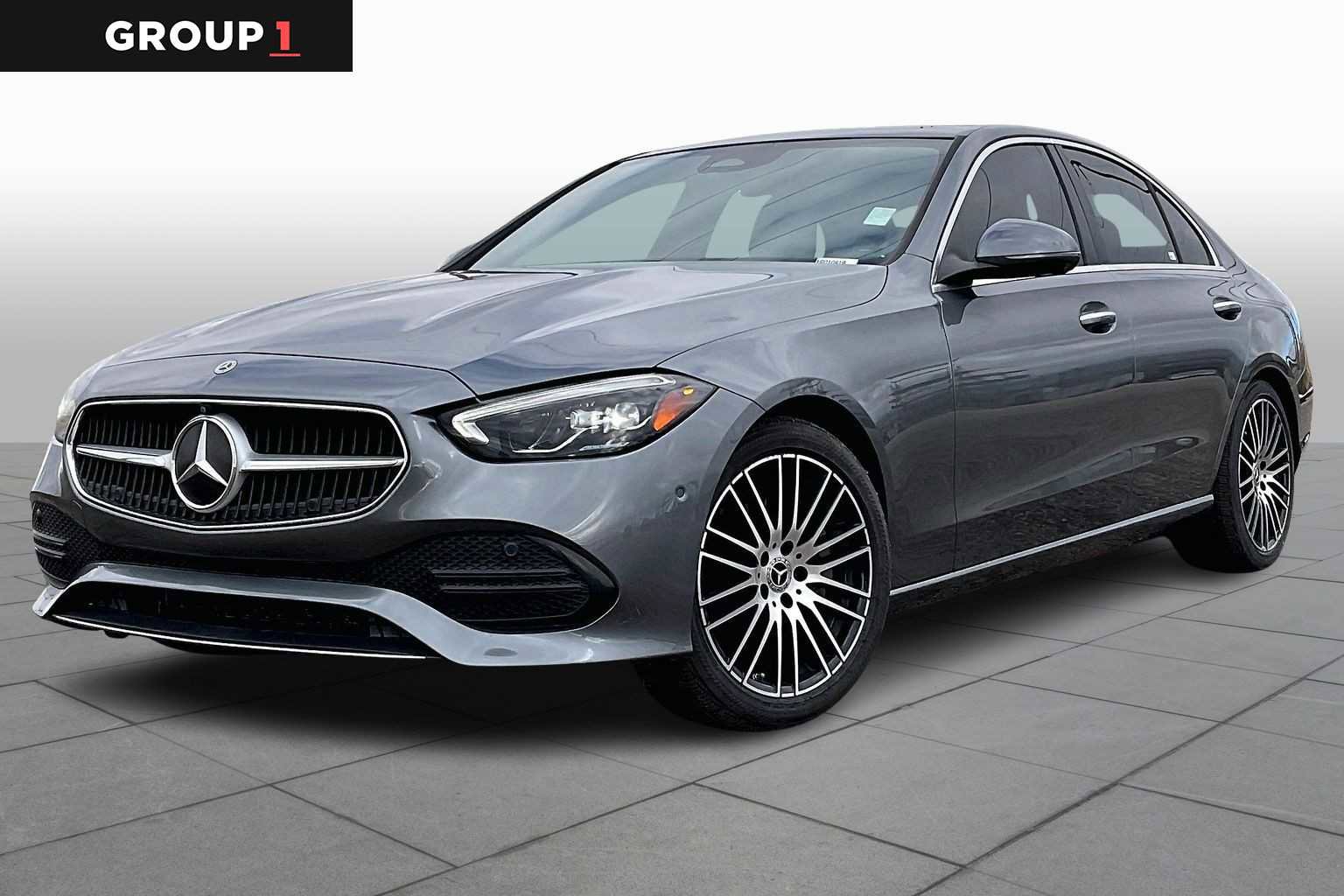 Used 2022 Mercedes-Benz C 300 4MATIC Sedan image 1