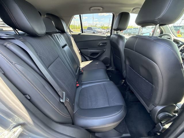 Certified 2019 Chevrolet Trax LT w/ LT Convenience Package AWD/4WD image 24