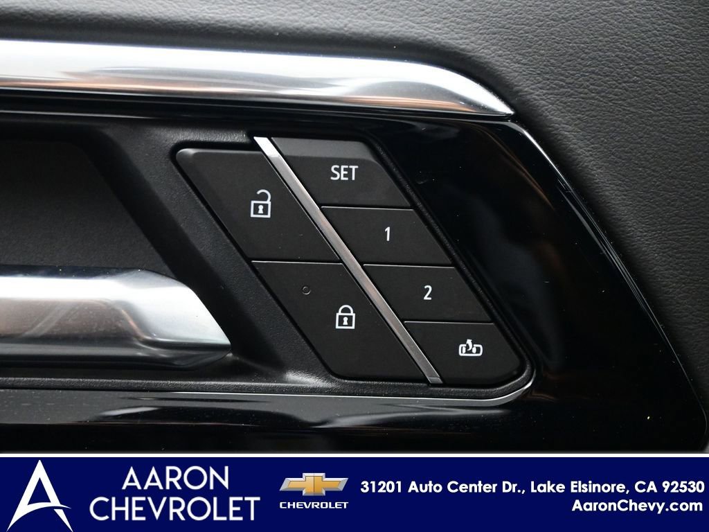 New 2026 Chevrolet Suburban LT w/ Comfort Package AWD/4WD image 18