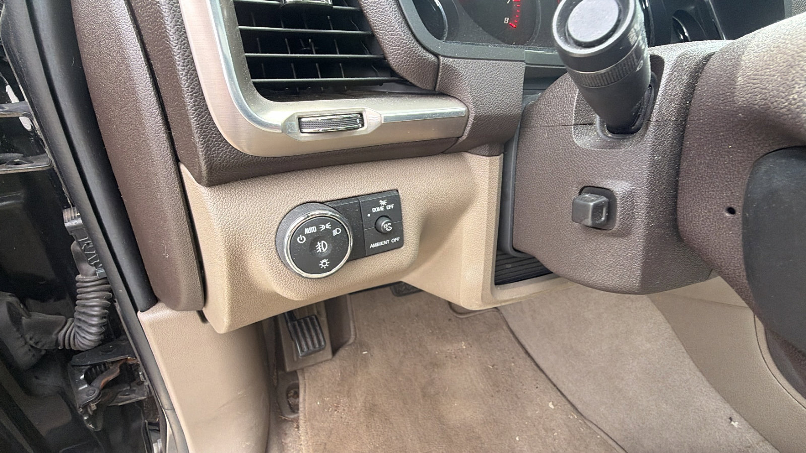 Used 2014 GMC Acadia Denali image 30