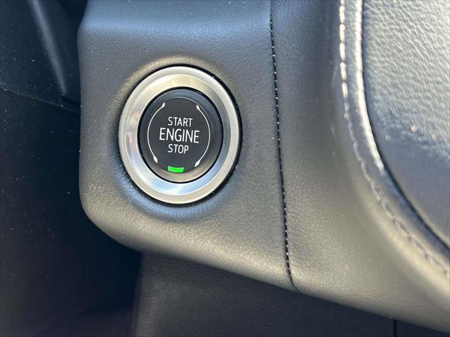 Used 2024 Chevrolet Suburban LT AWD/4WD image 33