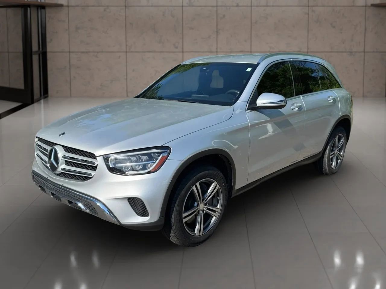 Used 2020 Mercedes-Benz GLC 300 image 10