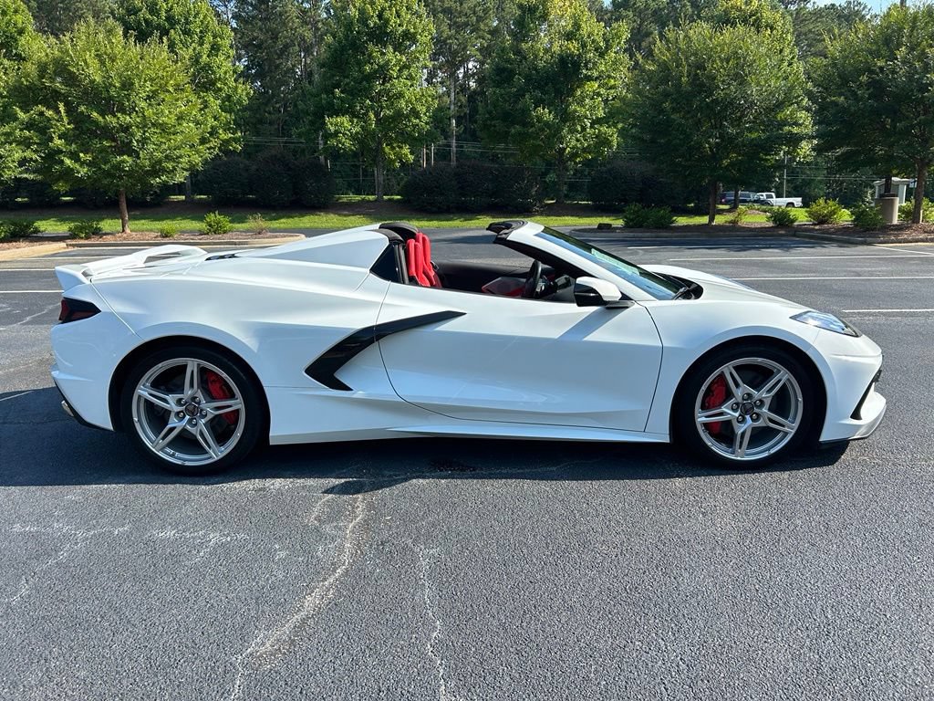 Used 2024 Chevrolet Corvette Stingray Preferred Conv w/ Z51 Performance Package RWD image 32