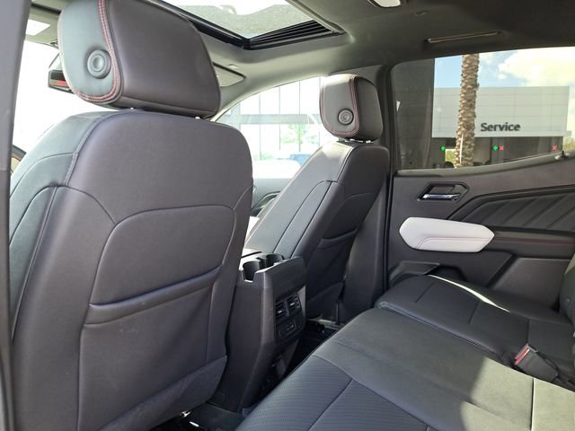 Used 2024 GMC Canyon AT4X image 10