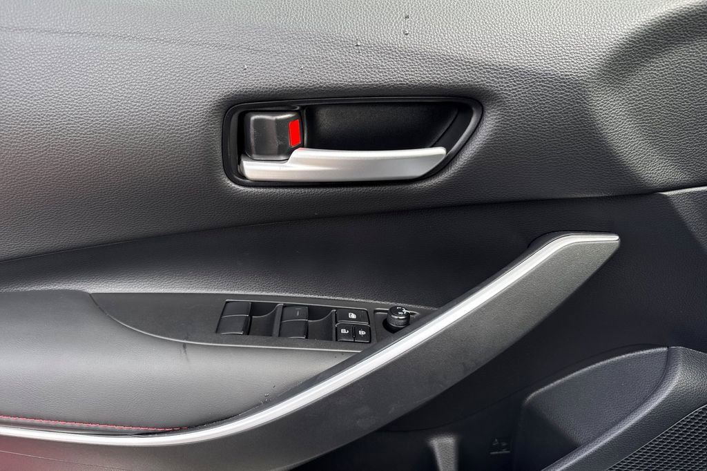 Used 2024 Toyota Corolla SE image 11