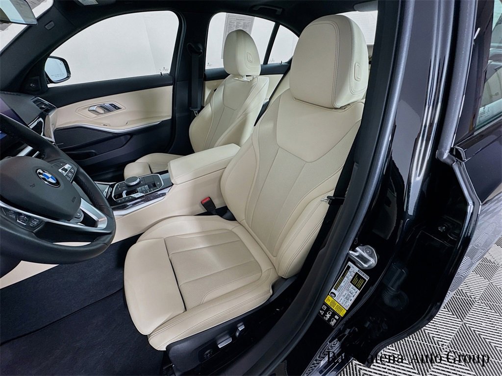 Certified 2023 BMW 330i xDrive Sedan w/ Premium Package image 22