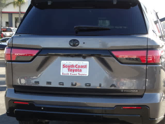 Used 2025 Toyota Sequoia Limited image 18