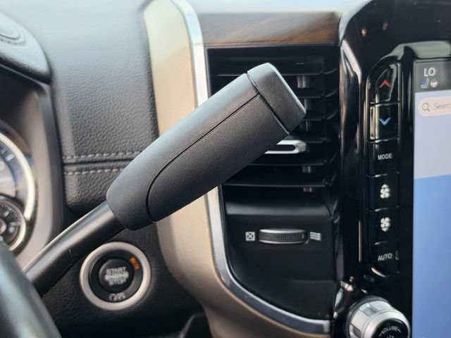 Used 2024 RAM 3500 Laramie AWD/4WD image 23